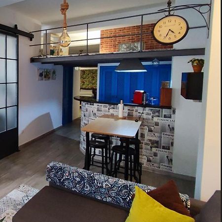 Loft City Center+Free Parking Севилья Экстерьер фото
