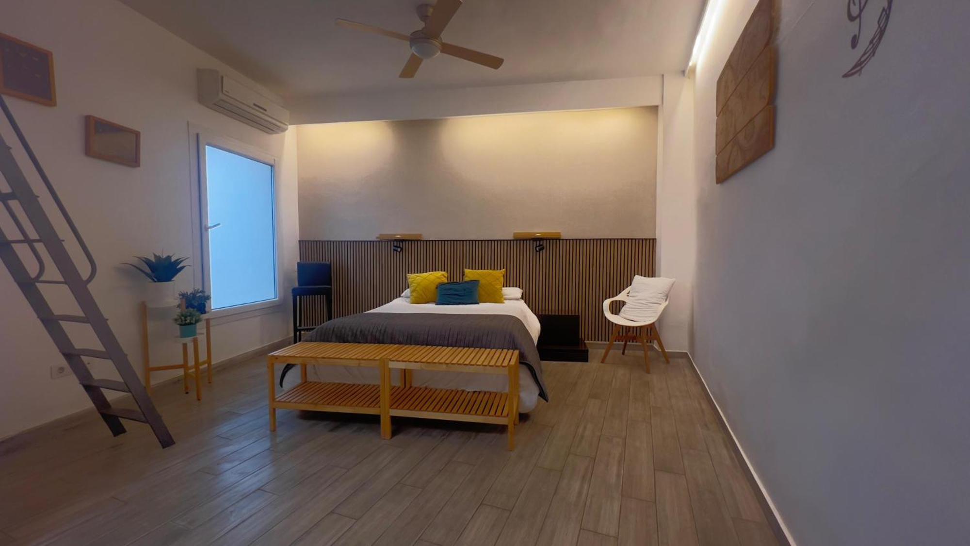 Loft City Center+Free Parking Севилья Экстерьер фото